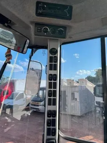 Escavadeira komatsu Pc210 lc