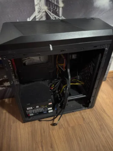 Vendo gabinete usado sem tampa
