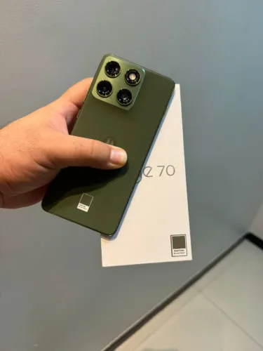 Motorola Moto Edge 70
