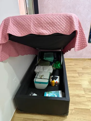 Cama box