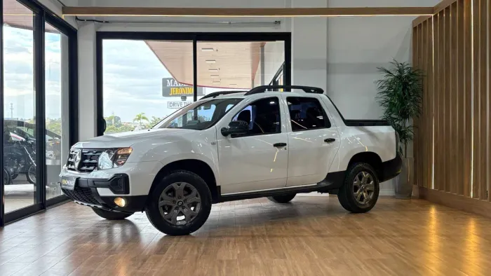 Renault Duster Oroch Intense 1.6 Flex 16V Mec. 2025