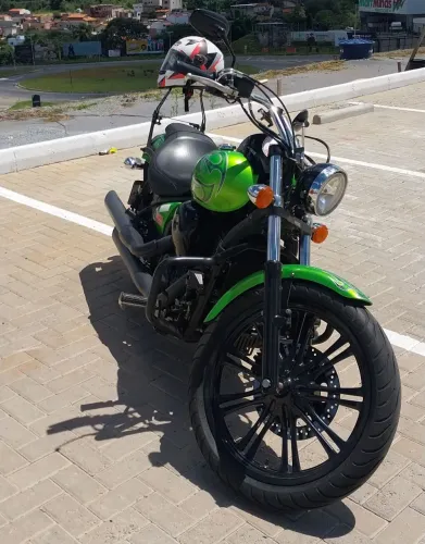 Vulcan 900 Custom