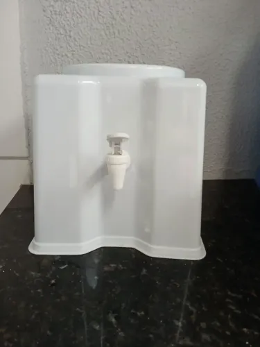 Suporte para galão de água