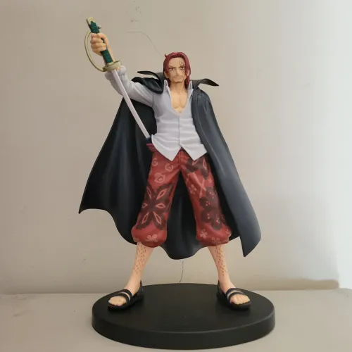Action figure Shanks one piece japao banpresto