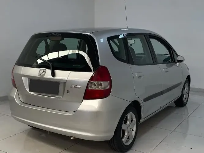Honda Fit LX 1.4/ 1.4 Flex 8v/16v 5P Mec. 2004
