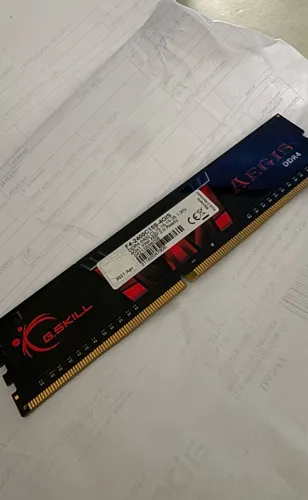 MEMÓRIA RAM DDR4 4Gb