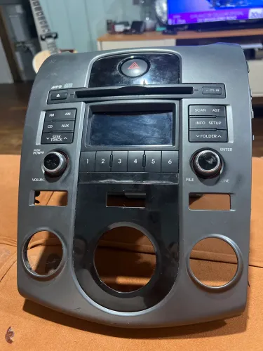Rádio original KIA CERATO 2010