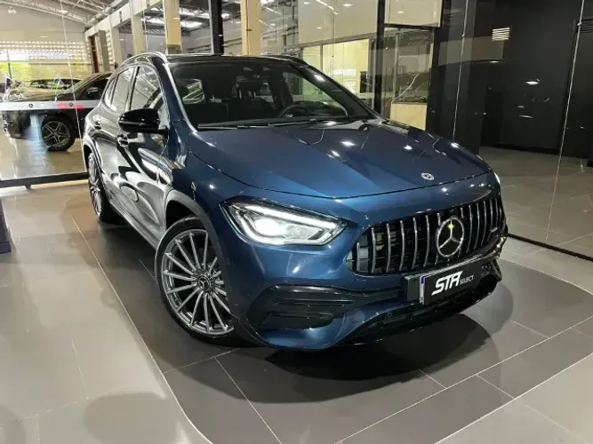 Mercedes-Benz GLA 2023 35 AMG 4matic 2.0 Turbo Aut. 2023