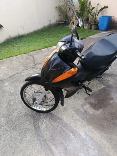 Moto biz 100