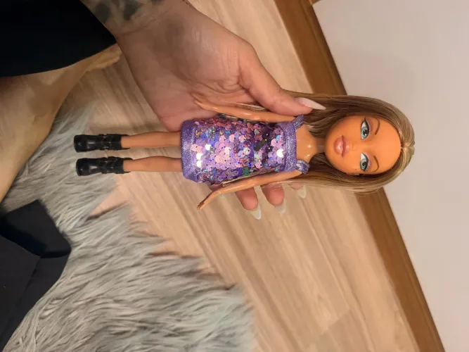 Boneca bratz
