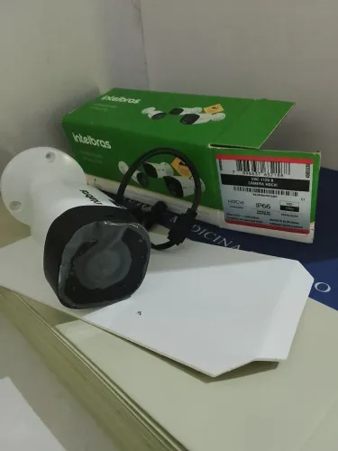 Câmeras bullet Intelbras novas nunca foi usadas comprei e nunca instalei