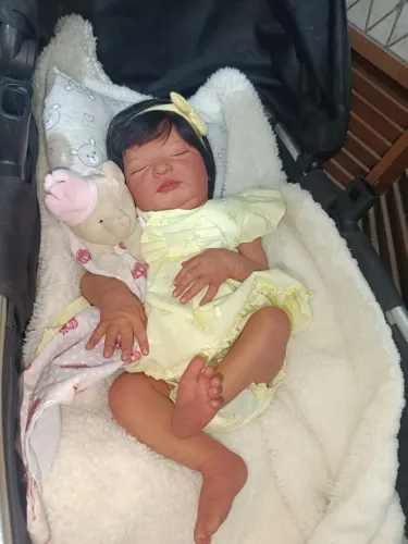 Bebê Reborn boneca