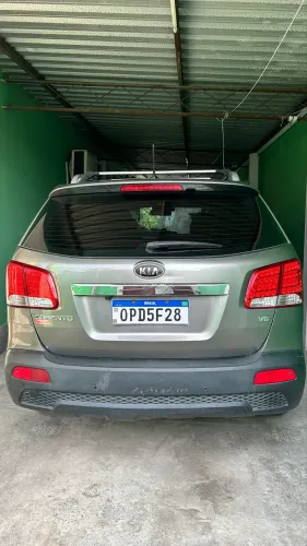 Kia Motors Sorento 3.5 V6 24V 278cv 4X4 Aut. 2013
