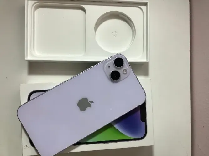iPhone 14 Plus, todo original. Com nota fiscal e caixa.