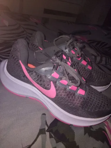 Tenis