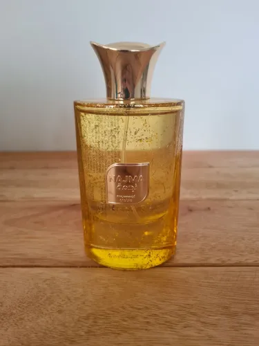 Perfume Najma Mawwal 