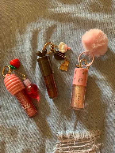 Gloss