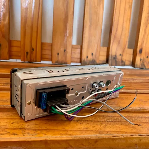 Rádio Automotivo