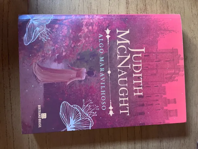 Livro- Algo maravilhoso