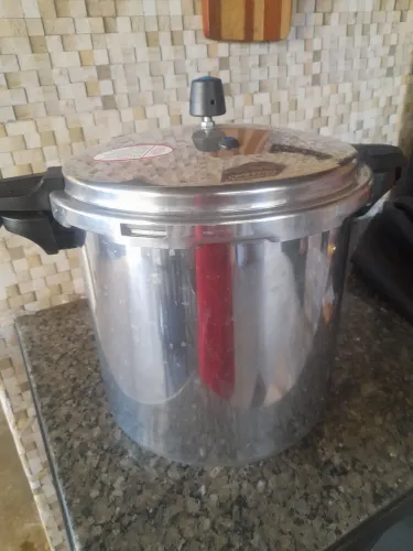 Panela de pressão.