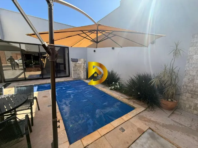 Casa Residencial à Venda em Uberaba - Parque das Laranjeiras II | 201,78 m²