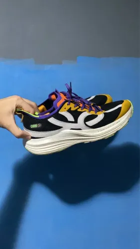 OLYMPIKUS CORRE 3 NÚMERO 43