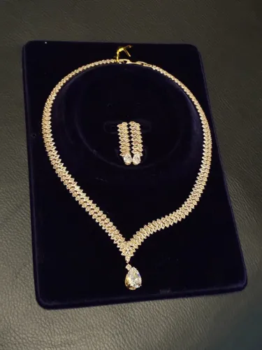 Conjunto colar e brinco