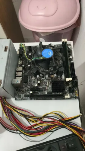 Vendo kit placa mãe 1155, processador i5 e memória RAM 4gb.