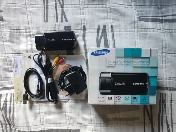 filmadora Samsung hmx-q10<br>precisa colocar bateria nova <br>aceito oferta 