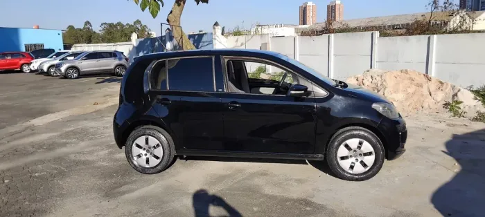 Volkswagen Up! Move 1.0 TSI Total Flex 12V 5P 2016