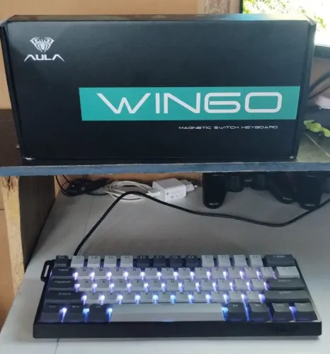 Teclado magnético win60