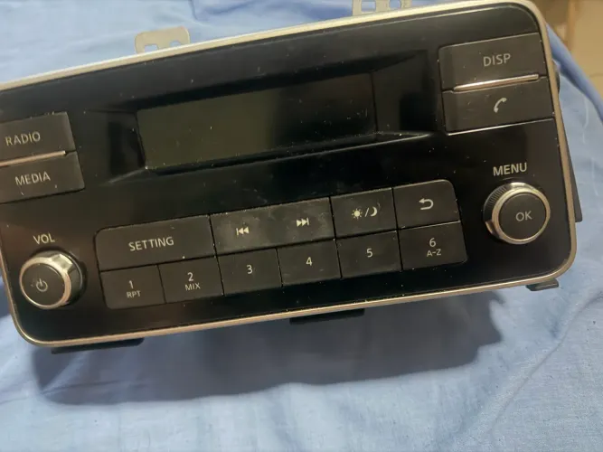 Nissan Kicks rádio original