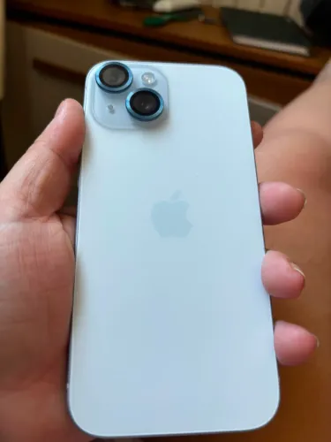 iPhone 15 128GB