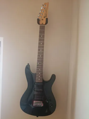 Guitarra Golden GH-520 (Estilo Superstrato) - Recém-Revisada por Luthier!