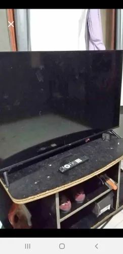 Tv 43 polegadas TCL smart led queimado 1 ano de uso