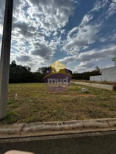 Terreno em condomínio à venda no bairro Reservas do Bosque, em Bady Bassitt - SP