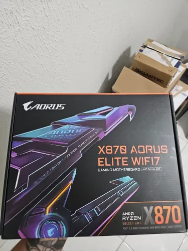 Placa mãe x870 Aorus Elite