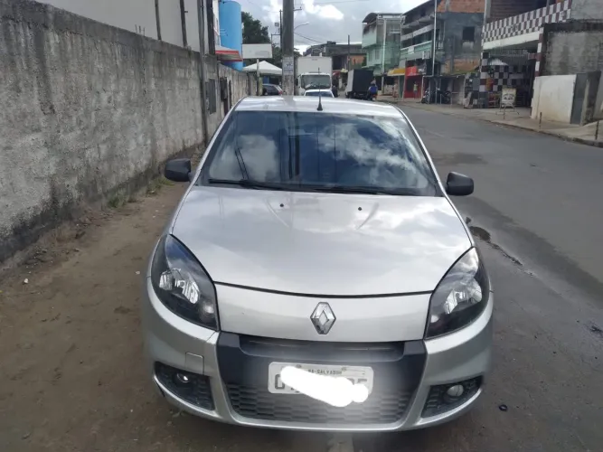 ALUGO PARA UBER  SANDERO NO GNV UBER/99 2014
