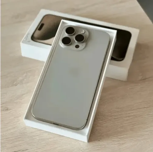 iPhone 15 Pro Max 256g em 10x Sem Juros
