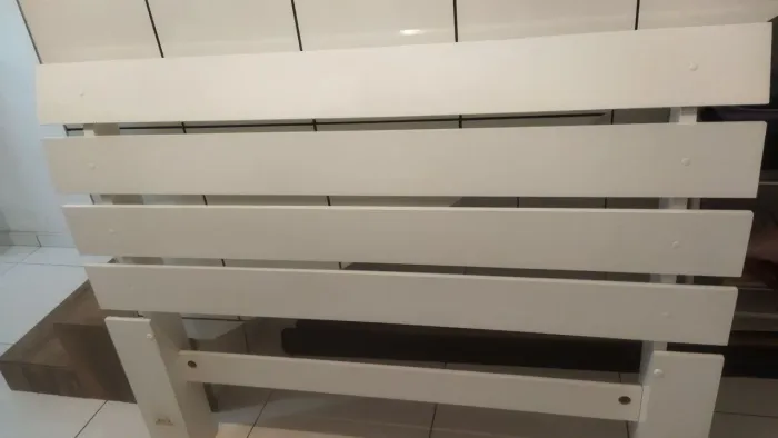 Cabeceira branca para cama de casal