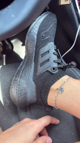 Tênis ultraboost adidas