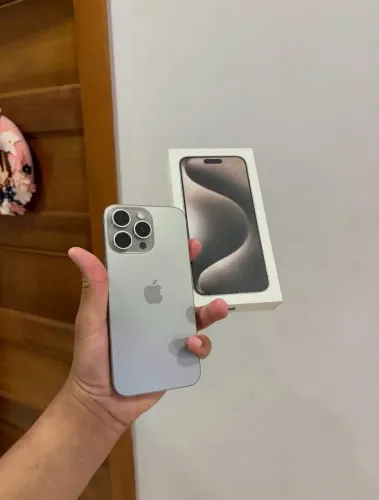 iPhone 15 Pro Max 256GB (COM GARANTIA)