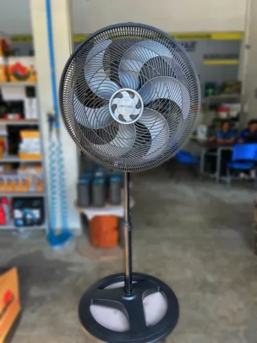 Ventilador de Coluna Turbo - 50cm Preto / 127v - Ventisol.