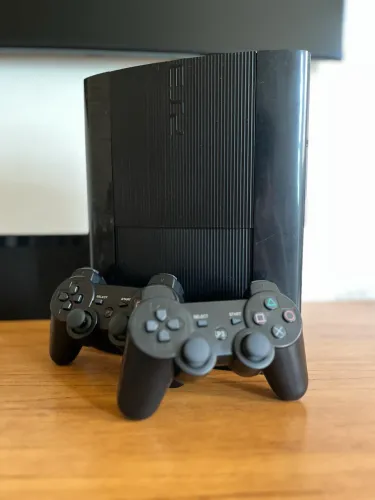 Playstation 3 Super Slim 500gb - Desbloqueado