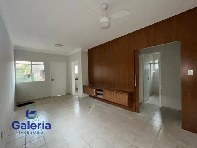 Casa de condomínio com 4 quartos para alugar, 102m² - Jardim Manoel Penna