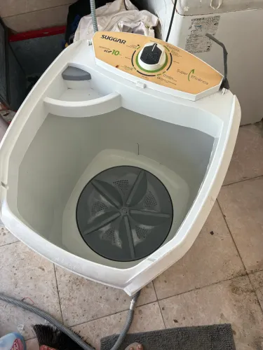 Tanquinho Suggar Lavamax Eco 10kg funcionando perfeitamente