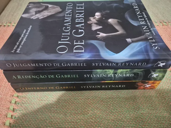Livros Coleção O Inferno de Gabriel 