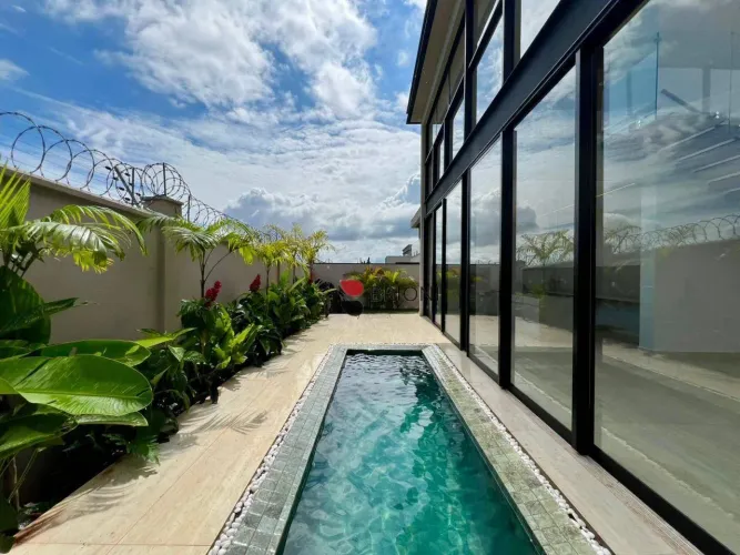 Casa Sobrado Alto Padrão com 318m², 3 quartos/suites à venda no Condomínio Alphaville 1 em