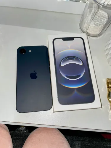 IPhone 16e