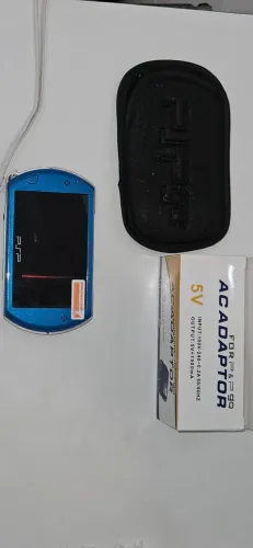 Psp Go-tela Nova, Bateria Ótima + Softcase + Desbloqueado!